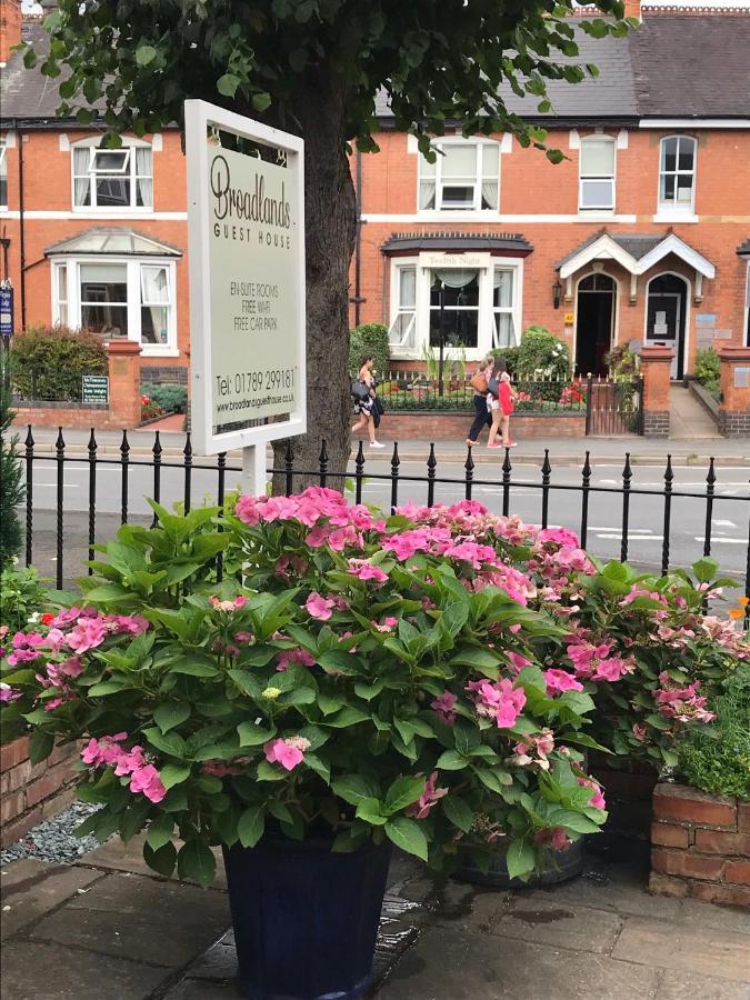 Broadlands Guest House Stratford-upon-Avon Exterior photo